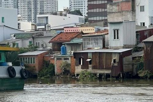 Dự án cải tạo bờ Bắc Kênh Đôi tại TP Hồ Chí Minh: Vẫn 'tắc' vì mặt bằng