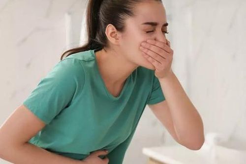 3 tác dụng phụ phổ biến khi bổ sung sắt và cách xử lý