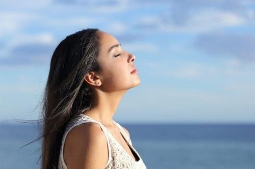 Cách hít thở đơn giản cải thiện hơn 90 vấn đề sức khỏe