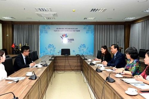 Thúc đẩy trao đổi khách du lịch
