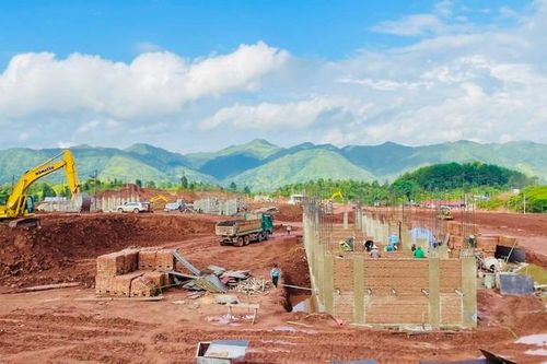 TRƯỜNG HỌC VÙNG BIÊN: Kỳ vọng từ bước khởi đầu - Si Pa Phìn