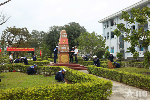 Lữ đoàn Công binh 83 Hải quân: Thi đua lập thành tích bằng những việc làm thiết thực
