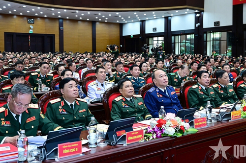 Kiên định xây dựng Quân đội vững mạnh về chính trị