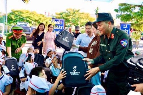Trung Thu yêu thương