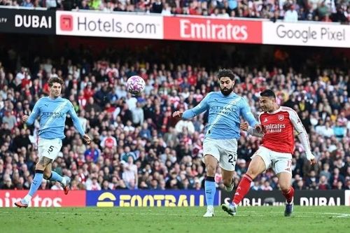 Arsenal có 'thần may mắn' đặc biệt