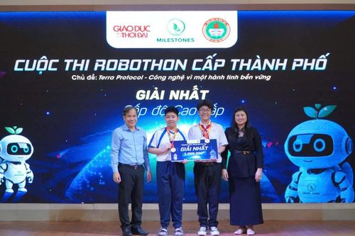 Vinh danh các đội thi xuất sắc tại Cuộc thi Robothon cấp TP Cần Thơ 2025