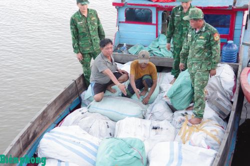 Phát hiện vụ vận chuyển trái phép số lượng lớn thịt, xương, vảy các loại thuộc động vật quý hiếm