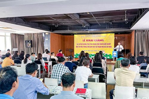 Hơn 80 phóng viên, biên tập viên tham gia lớp bồi dưỡng theo tiêu chuẩn chức danh nghề nghiệp