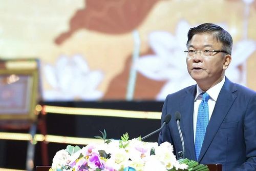 Đổi mới mô hình trường THPT chuyên theo hướng vừa rộng và sâu