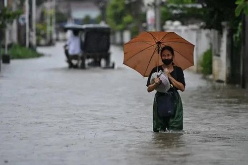 Trung Quốc hủy nhiều chuyến bay, ngừng các hoạt động trước khi đón bão Matmo