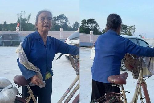 Rưng rưng món quà của cụ bà 72 tuổi gửi vào vùng lũ