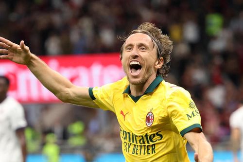 Luka Modric bay cao với Milan: Chinh phục Serie A bằng nghệ thuật