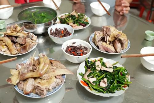 Đặc sản tên lạ ở Quảng Ninh không phải ai cũng biết, 1 con 3-4 người ăn no