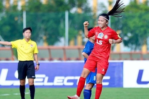 Huỳnh Như giúp TPHCM I thắng thế nữ Hà Nội, thẳng tiến ngôi vô địch