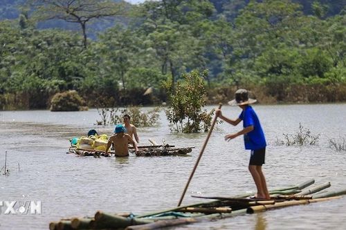 Phú Thọ: 18 hộ dân xã Mường Hoa bị cô lập sau bão số 10