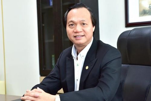 Phát Đạt lên tiếng việc tổng giám đốc bị tạm hoãn xuất cảnh