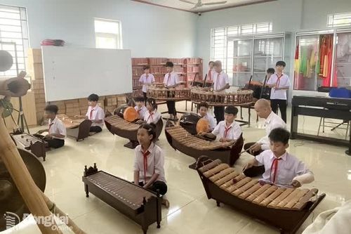 Khi thanh âm đánh thức giá trị truyền thống