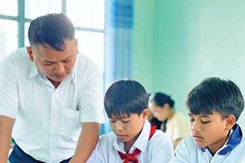 Bền bỉ gieo yêu thương nơi vùng đất khó