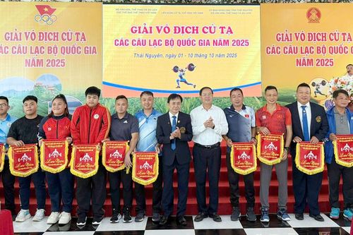 24 đoàn vận động viên tham gia Giải vô địch Cử tạ các câu lạc bộ quốc gia năm 2025
