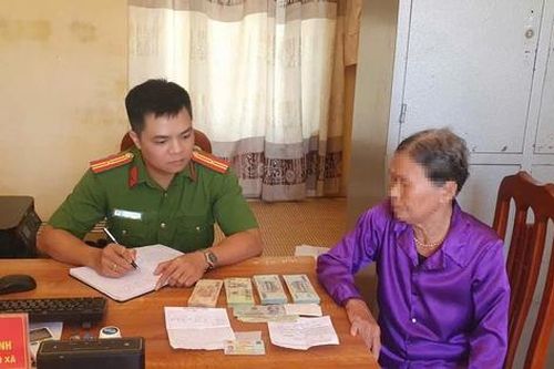 Cụ bà 84 tuổi ở Hưng Yên suýt chuyển 130 triệu đồng cho kẻ lừa đảo