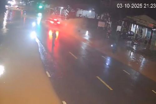 Nữ tài xế phóng xe như bay tông tử vong Chủ tịch xã đang phân luồng giao thông