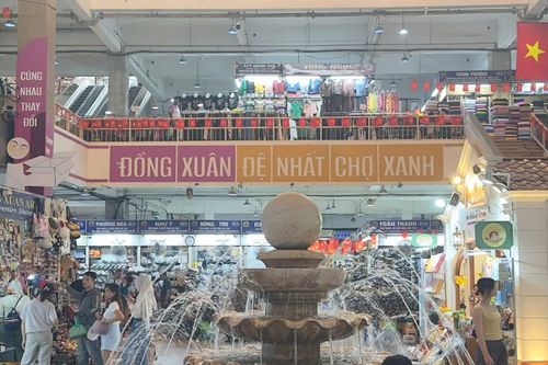 Chợ Đồng Xuân không rác thải