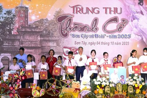 Rộn rã Trung thu Thành cổ Sơn Tây - Xứ Đoài