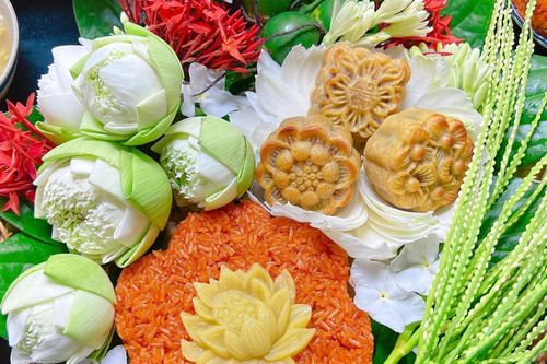 Mâm cúng rằm tháng 8 năm 2025 đầy đủ gồm những gì?