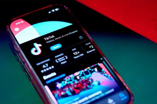 Công nghệ 4/10: Tìm kiếm của TikTok đẩy trẻ 13 tuổi vào nội dung khiêu dâm