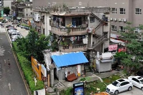 Ngôi nhà từng được gia chủ đòi đền bù 1.000 tỷ đồng mới chịu di dời hiện ra sao sau gần 20 năm?