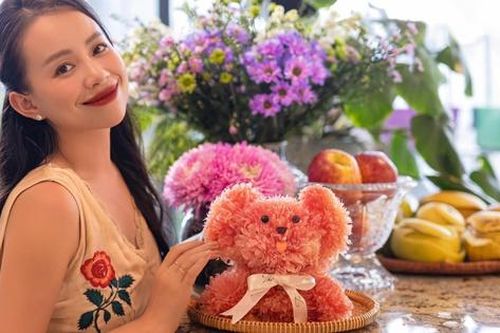 Nhà thiết kế xinh đẹp hướng dẫn cách làm chú chó bằng bưởi siêu dễ thương cho mùa Trung thu