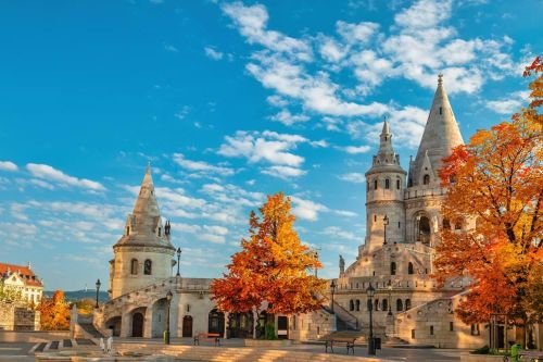 Sáu thành phố châu Âu níu chân lữ khách mùa thu