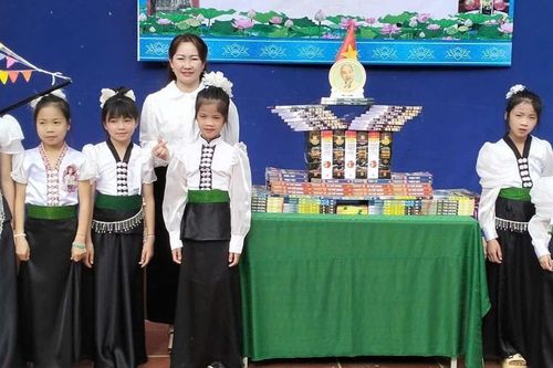 Dùng âm nhạc để lồng ghép giáo dục văn hóa cho học trò