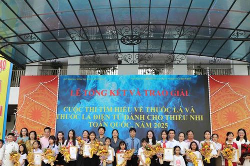 Trao giải 2 cuộc thi dành cho thiếu nhi về phòng, chống tác hại của thuốc lá