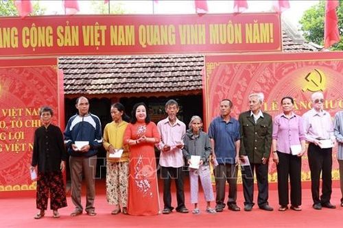 Kỷ niệm 95 năm Ngày thành lập Chi bộ Đảng Cộng sản đầu tiên ở Phú Yên