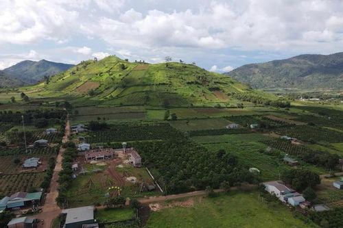 Gia Lai dừng xây dựng nhà rông bằng bê tông tại khu du lịch quốc gia Biển Hồ - Núi lửa Chư Đăng Ya