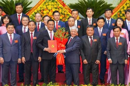 Bộ Chính trị chỉ định Bí thư và 4 Phó Bí thư Tỉnh ủy Quảng Trị