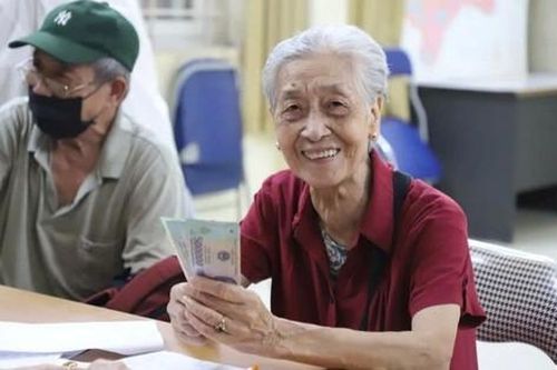 Hà Nội đề xuất tăng mức trợ cấp cho người từ 75 tuổi không có lương hưu