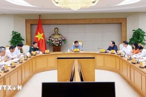 Phó Thủ tướng Nguyễn Chí Dũng giao Bộ Công Thương nâng quy mô mua điện của Lào