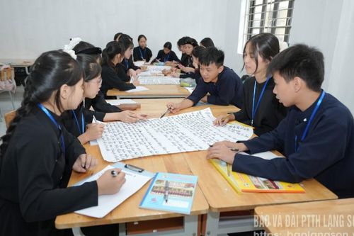 Nơi ươm mầm tình yêu quê hương và bản sắc dân tộc