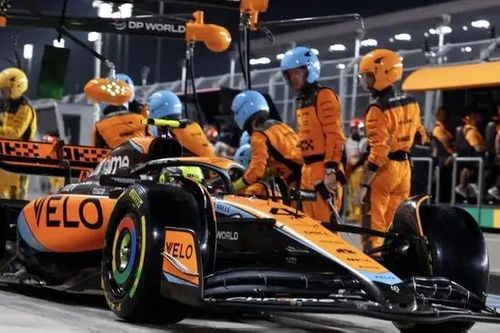McLaren lập kỷ lục thay lốp chỉ 1,80 giây