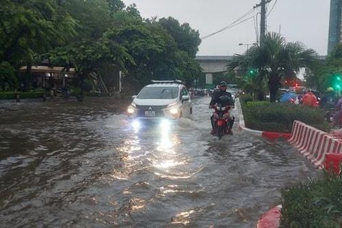 Xuất hiện mưa lớn, vị trí nào của Hà Nội dễ ngập úng?