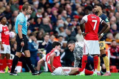 Arsenal gặp nguy với Rice