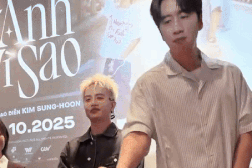 Lee Kwang Soo 'nghiền' bắp rang bơ, liên tục xin khán giả Việt