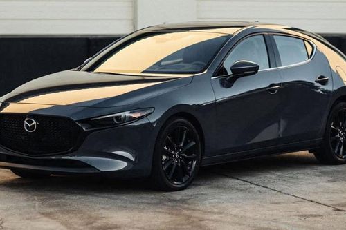 Vì sao Mazda3 2025 vẫn đáng mua trong tháng 10?