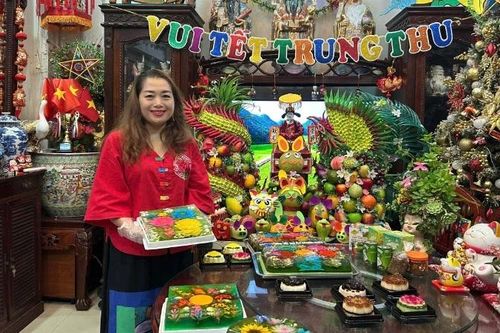 Hương sắc cổ truyền và hiện đại trong vị bánh Trung thu