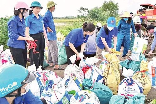 Phát huy tinh thần xung kích của tuổi trẻ Thủ đô