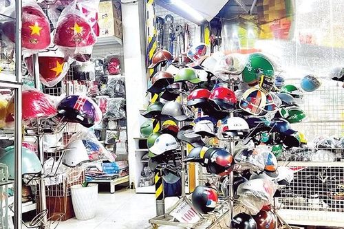 Hậu quả từ việc đội mũ bảo hiểm kém chất lượng
