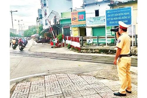 Xây dựng văn hóa giao thông văn minh, có trách nhiệm