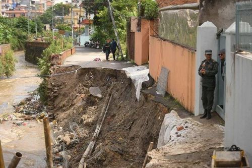Nepal: Lở đất, sét đánh, mưa lớn, lũ lụt, hàng chục người thương vong